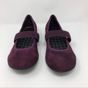 Vionic Purple Plum Suede Mary Janes Shoes